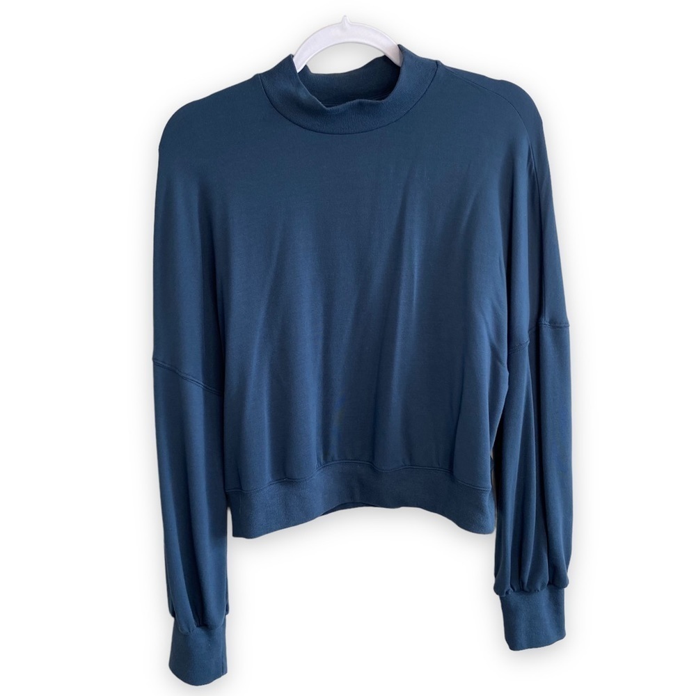 Athleta - Teal Green Crop Sweatshirt - Size Medium